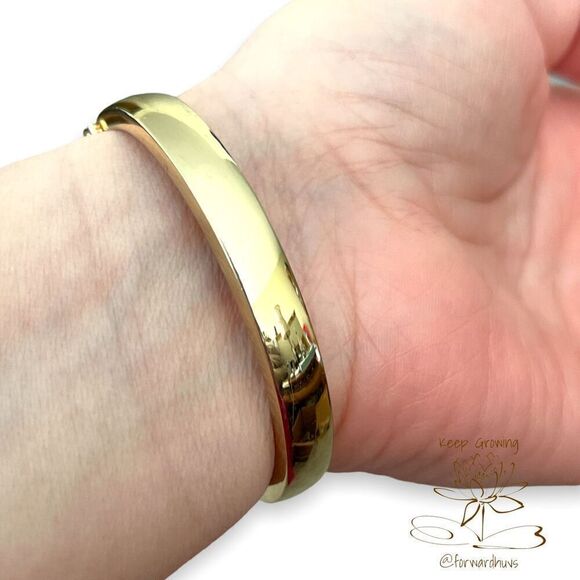 Gold Tone Rhinestone Embellished Hinge Bracelet - Picture 5 of 12